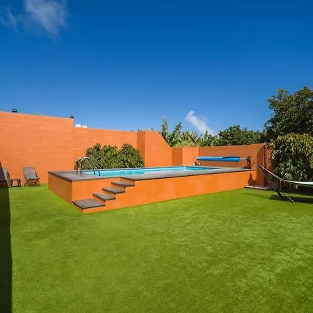 Luxury Banana Haven Villa With Pool By Canaryscape