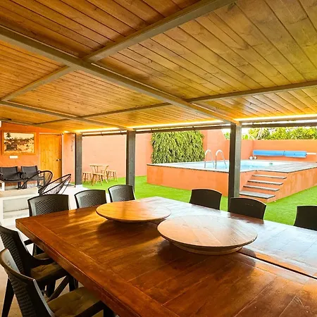 Villa Luxury Banana Haven Villa With Pool By Canaryscape Arucas