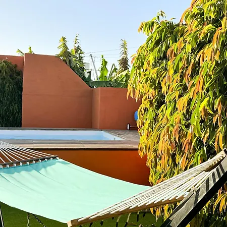 Villa Luxury Banana Haven With Pool By Canaryscape *