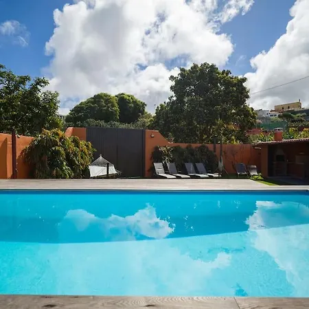 Luxury Banana Haven With Pool By Tenpropertiesgc *